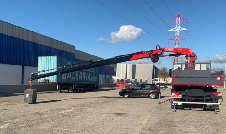 servicio-postventa-fassi Camión grúa extensible FASSI